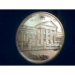 UNCIRCULATED1985 SILVER PARLIAMENT R1in official SA Mint box. ONLY 8731 MINTED! SEE PICTURES!